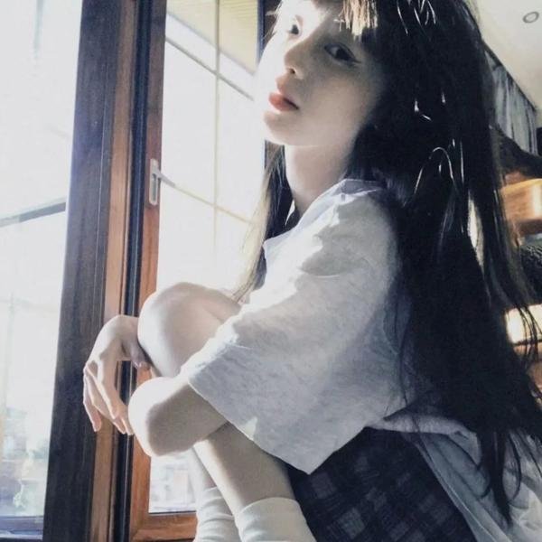 加美拉对深海怪兽吉古拉